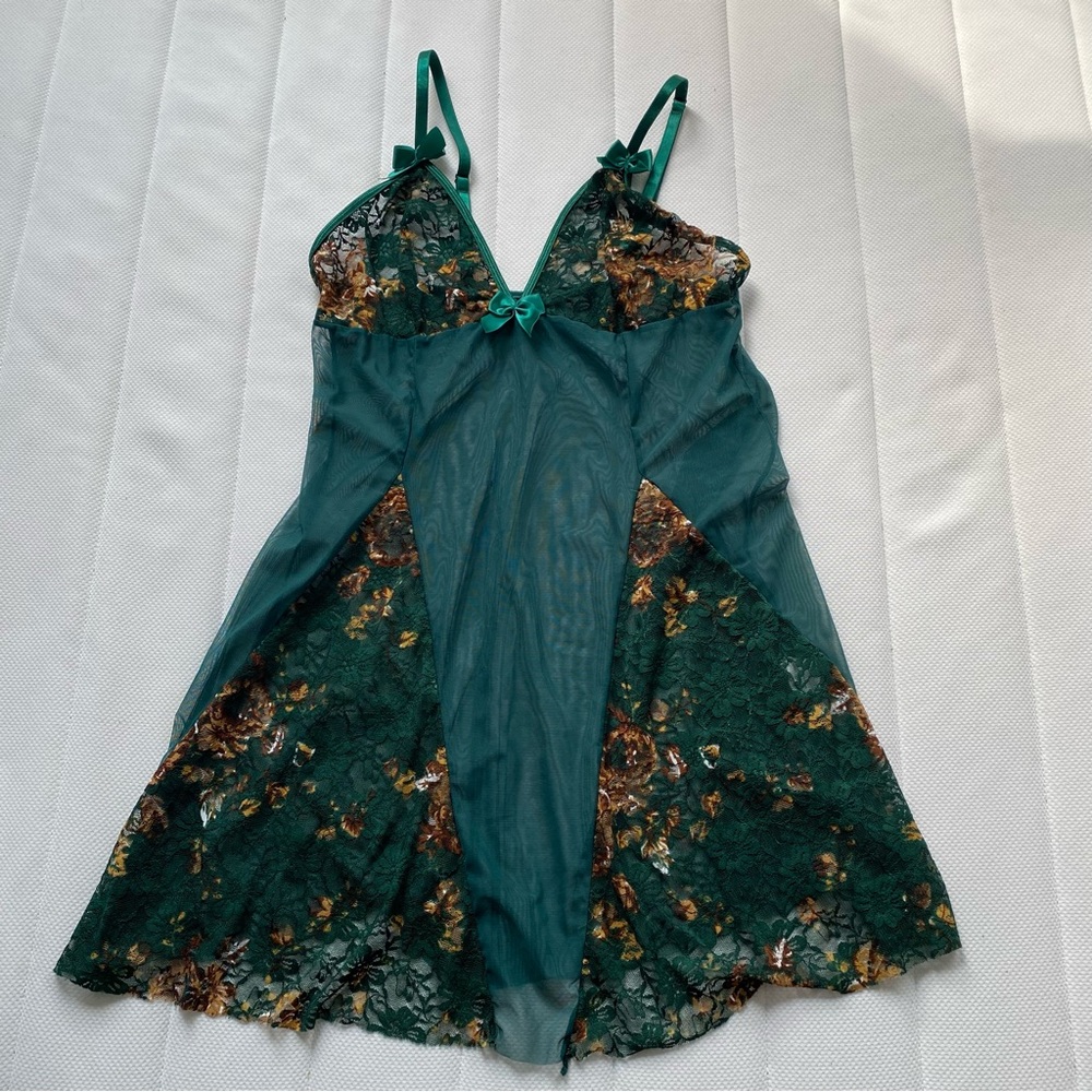 Green Floral Lace Chemise with Gold Accent